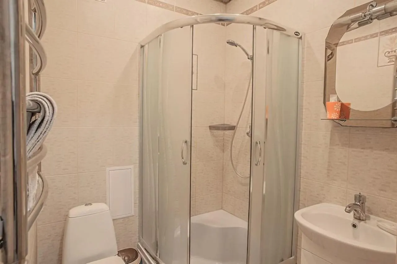 Central Cozy Apartment With Parking! Lviv